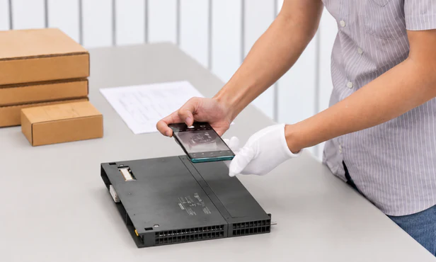 Photographing a module to record its visible condition