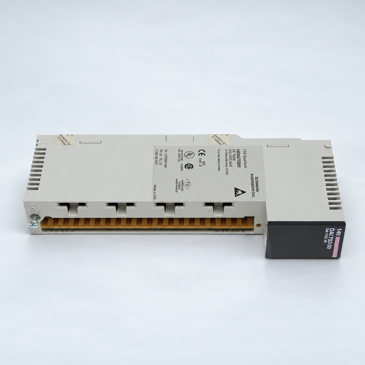140DAI75300 — edited studio catalog illustration